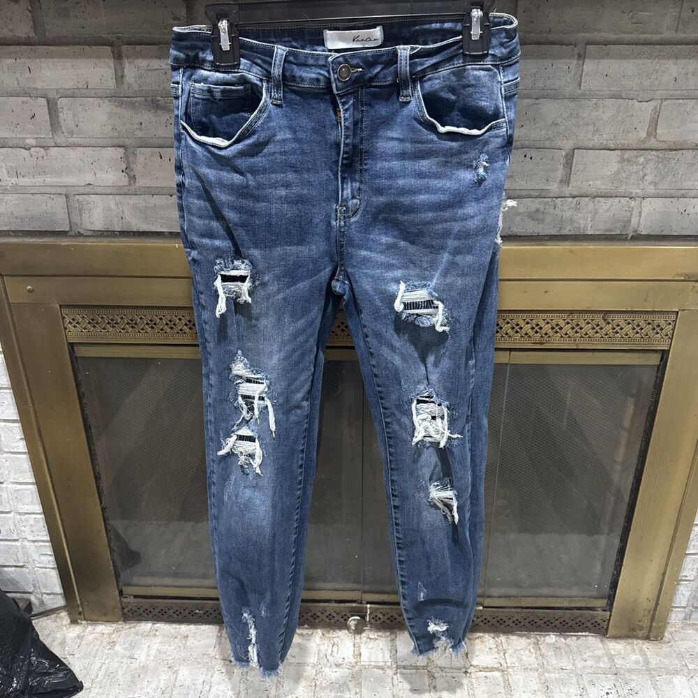 KanCan Jeans With Holes Size 13